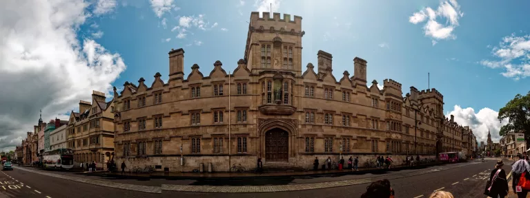 Night porters: Student safety jeopardised at University College