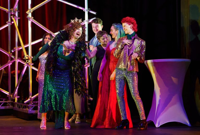 The Two Gentlemen of Verona review: ‘A hilarious modern take’