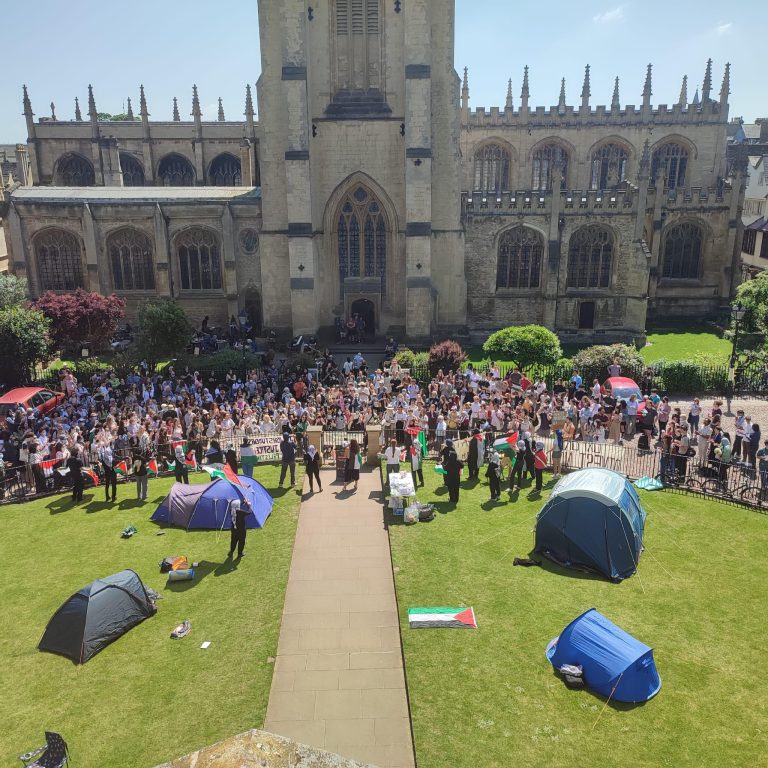 Rally breaks out at the second OA4P encampment at the Radcliffe Camera