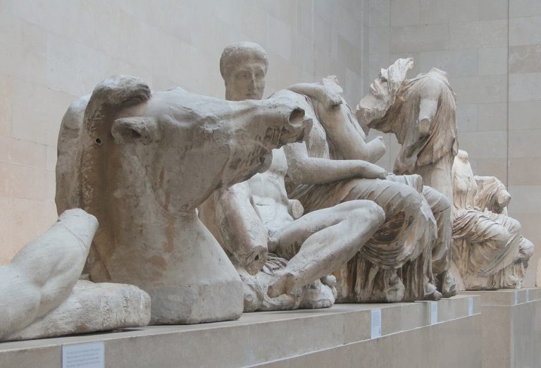 Debaters at Oxford’s Pharos Foundation vote in favour of keeping Elgin Marbles