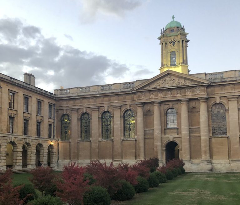 Queen’s College Eaglets dining society to return amidst backlash