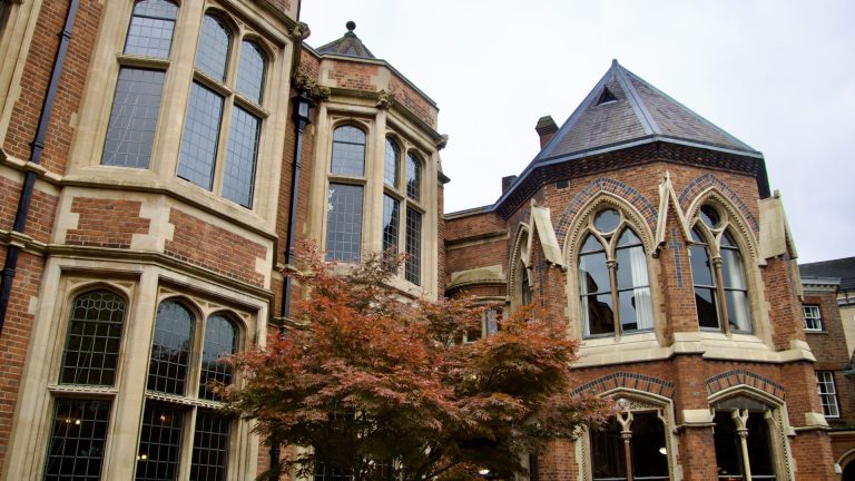 Commentary: Oxford Union debates rejoining the EU after students exit, rejoin the chamber