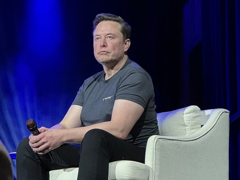 Oxford professor resigns from Royal Society over Elon Musk’s fellowship