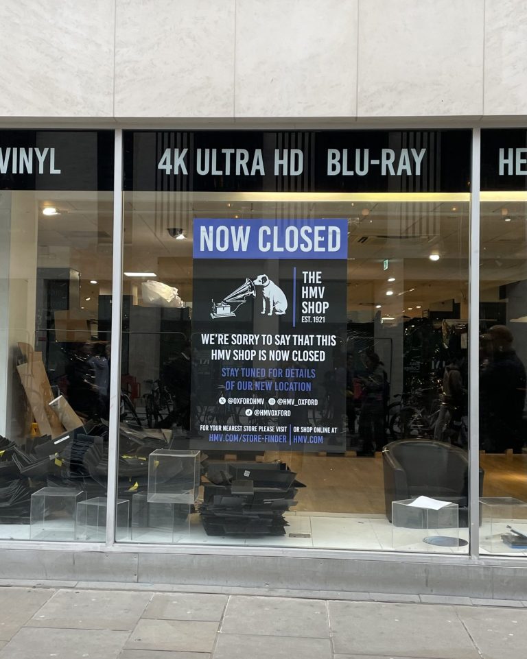 Oxford HMV on Cornmarket Street closes