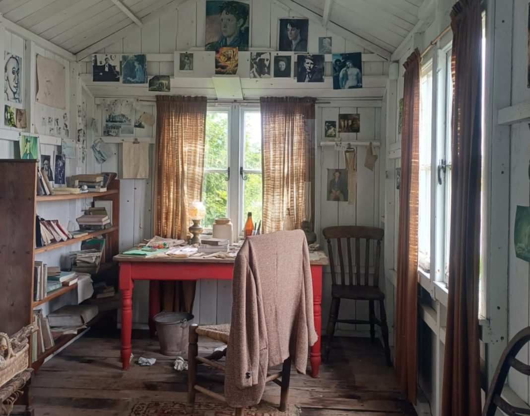 Dylan Thomas' hut