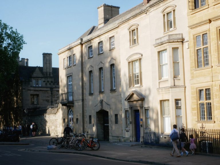 University calls for tighter measures to control the rise of AI deep fakes