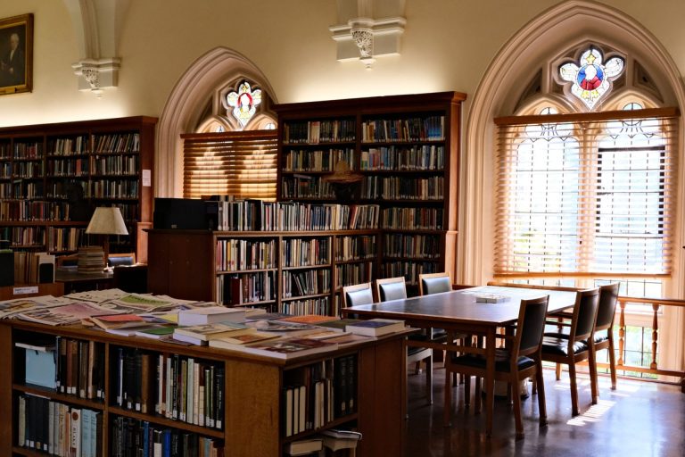 What books do professors of different subjects read?