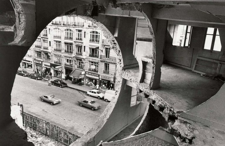 Form, function, and art in the cultural weight of architecture