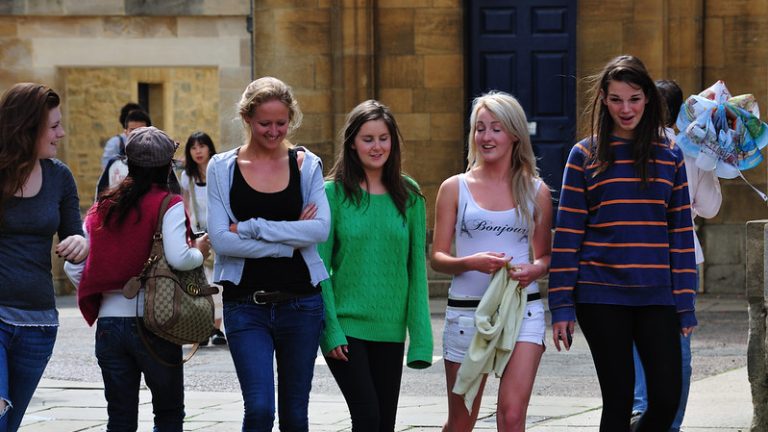 Styling by the book: Oxford’s secret fashion rules