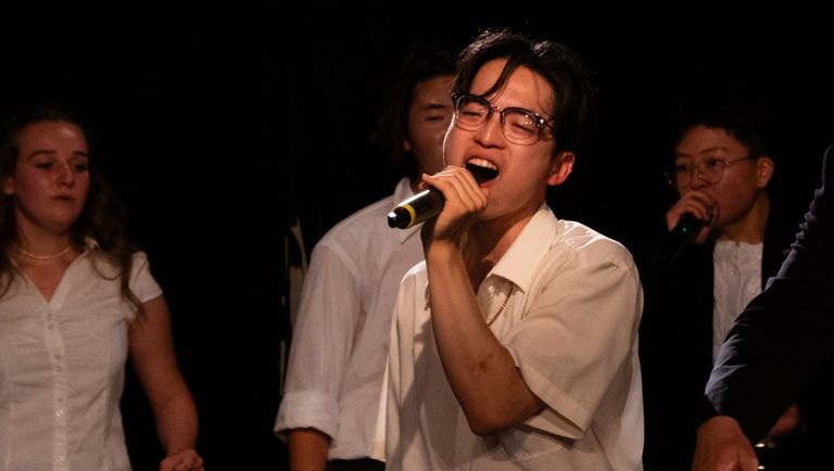 ‘Aca-demic Weapons’ at the Fringe: Oxford Commas Review