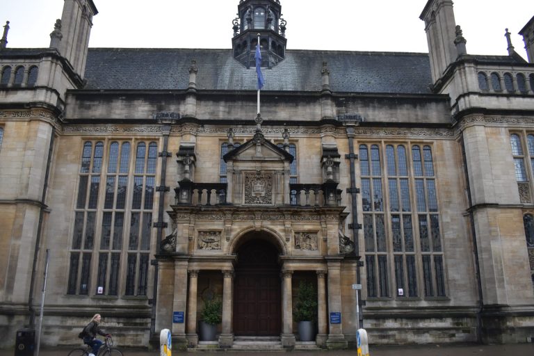 Oxford announces changes to postgraduate research examinations from 2025