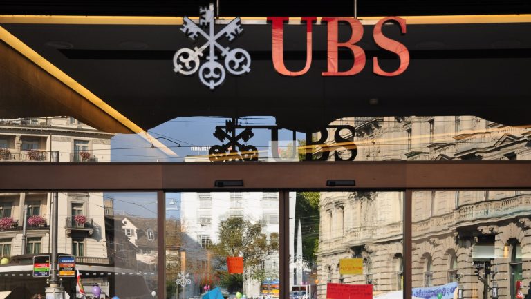 Oxford University announces AI research partnership with UBS