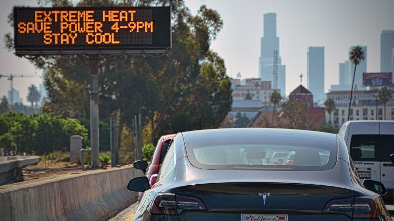 Oxford study projects population experiencing extreme heat to nearly double by 2050