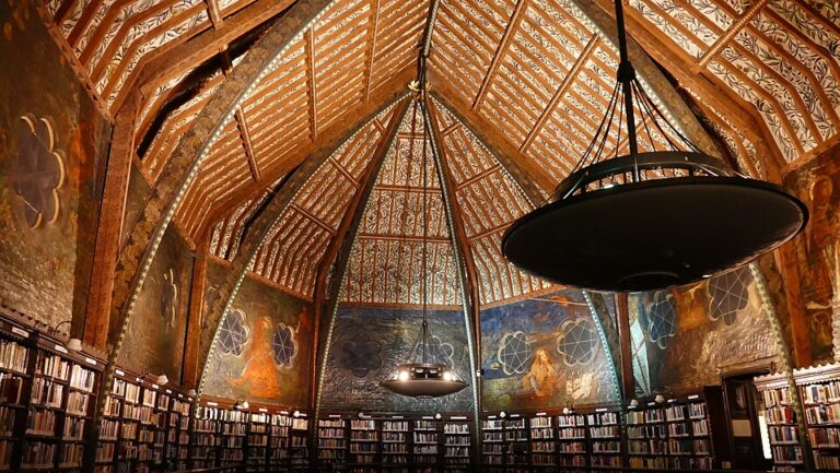 The Oxford Union was never about free speech