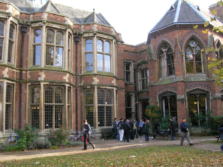 Milo Donovan wins Oxford Union Presidency after suspended vote count