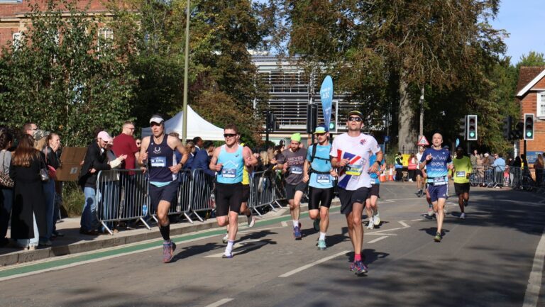 Record 15,000 runners participate in Oxford Half Marathon